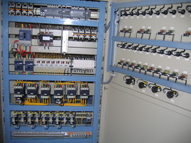 ؕZ˹ʢsC؟ι˾75WKW/45KW PLCƹ